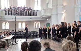 Vokalconsort des Berliner Mädchenchores: Wertungssingen beim Deutschen Chorwettbewerb in der Christuskirche, Freiburg